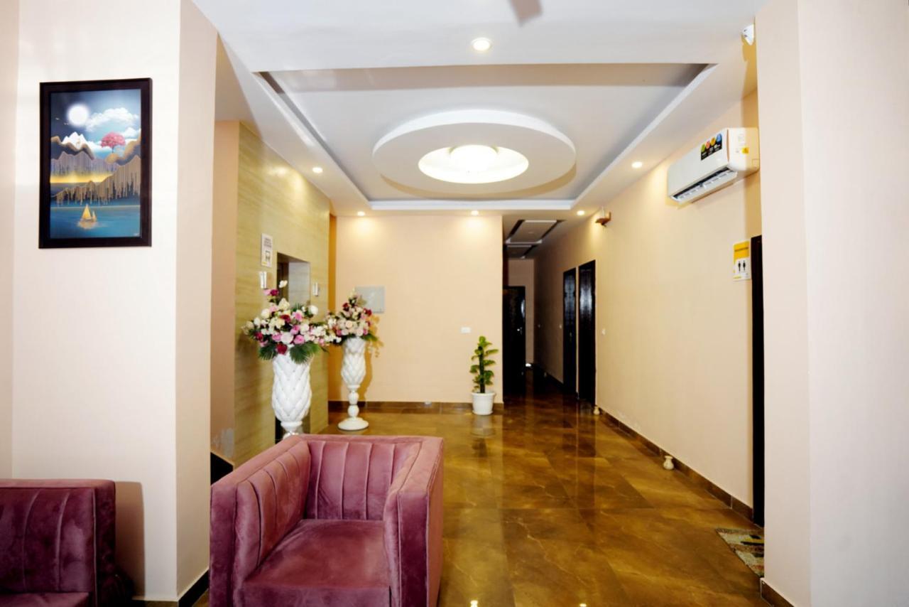Expomart Inn Greater Noida Esterno foto