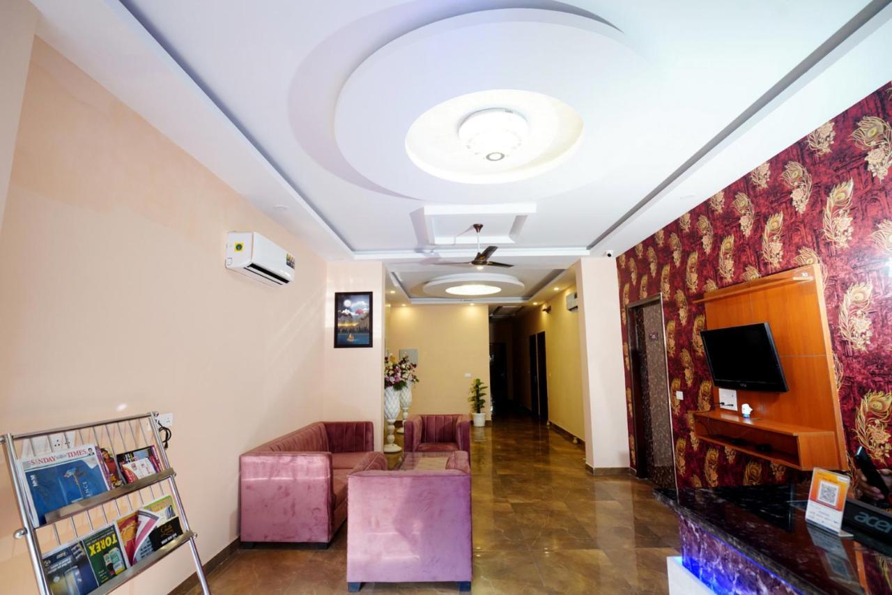 Expomart Inn Greater Noida Esterno foto