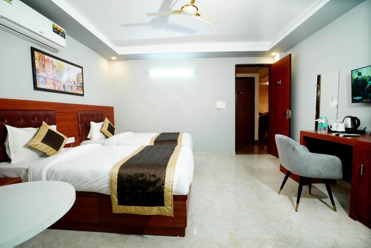 Expomart Inn Greater Noida Esterno foto